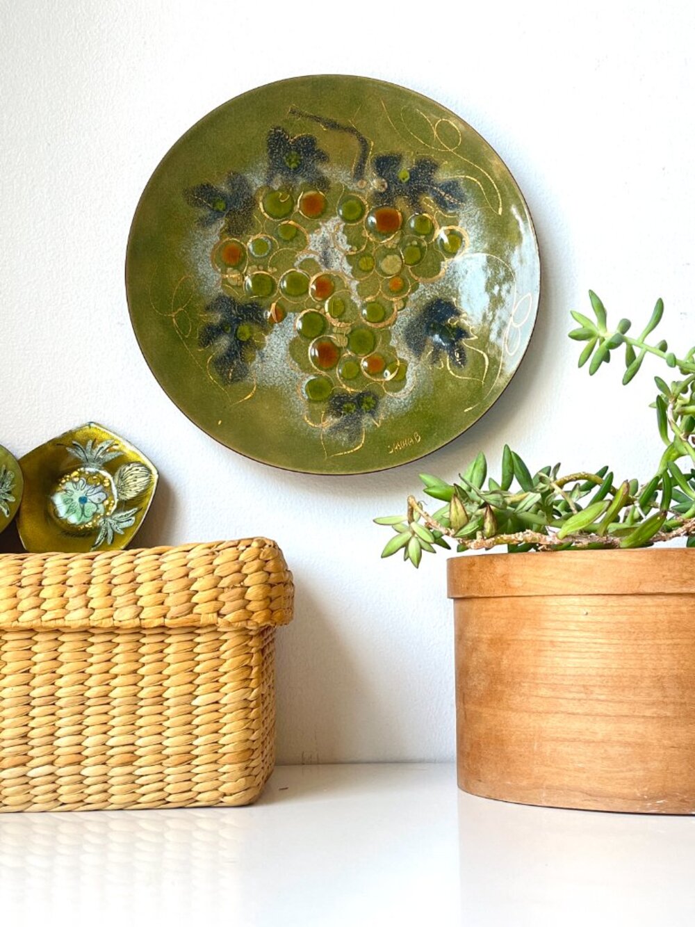Sascha Brastoff MCM Large Enamel & Copper Green Grapes Hanging Decorative Plate